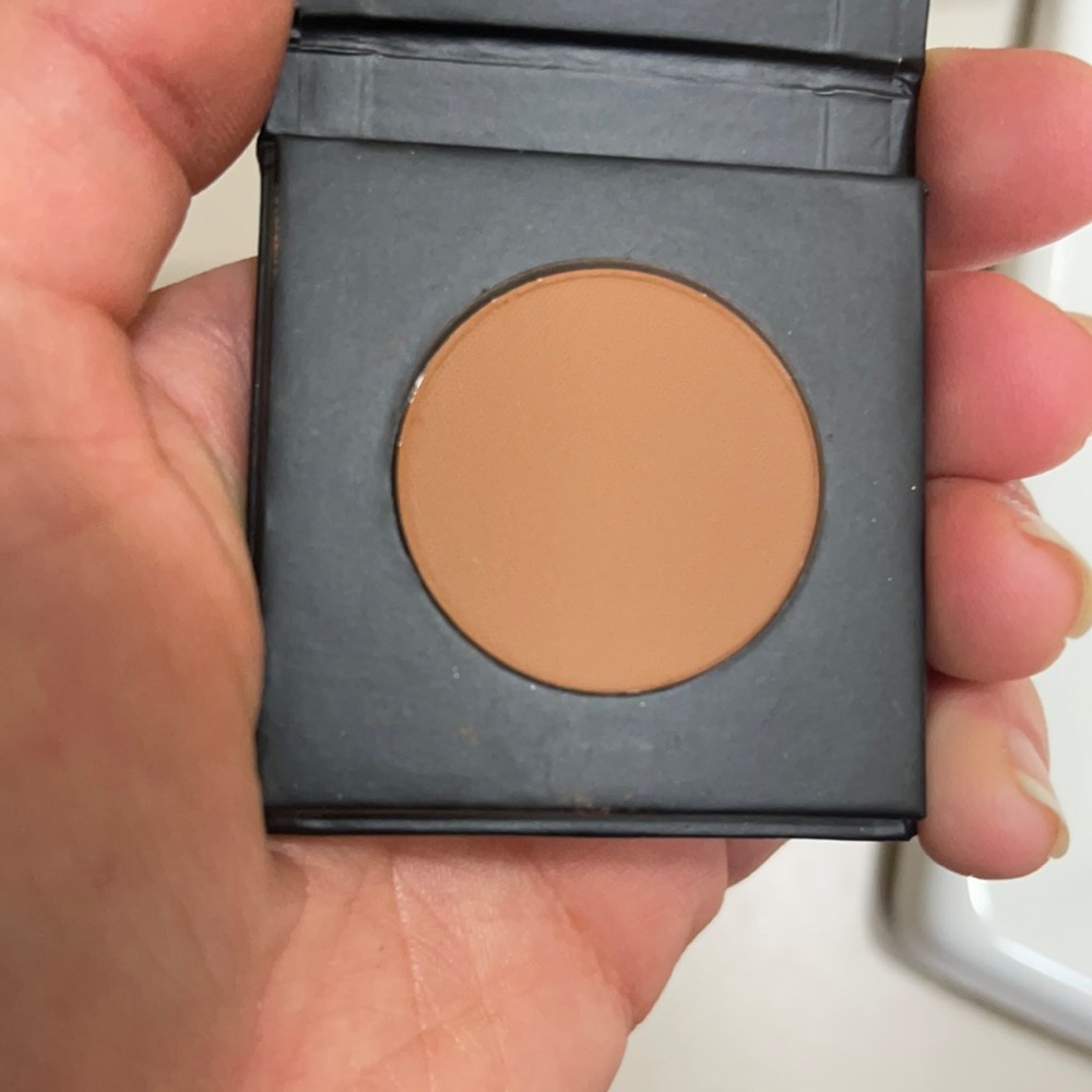 Younique Eye Shadow